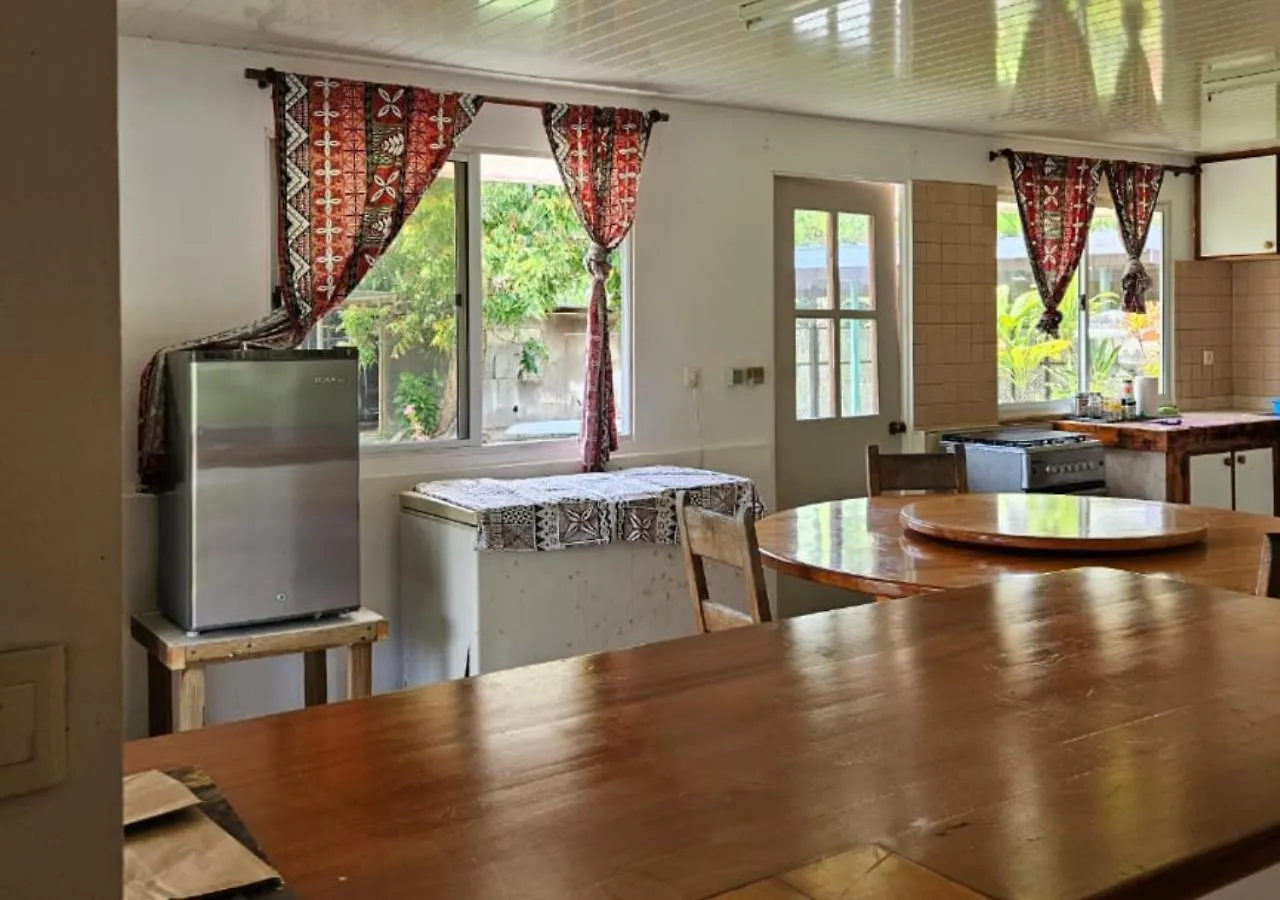 Holiday home Faka Pink House Villa Fakarava French Polynesia