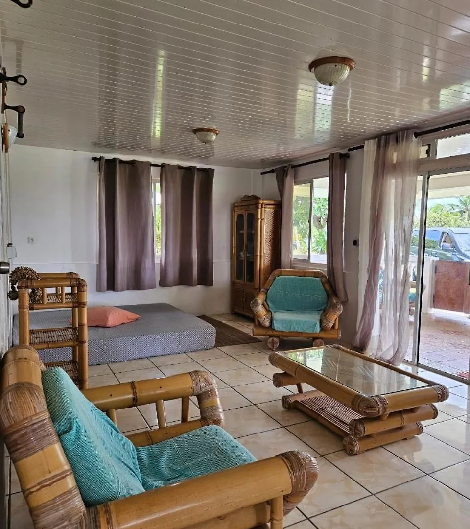 Faka Pink House Villa Fakarava